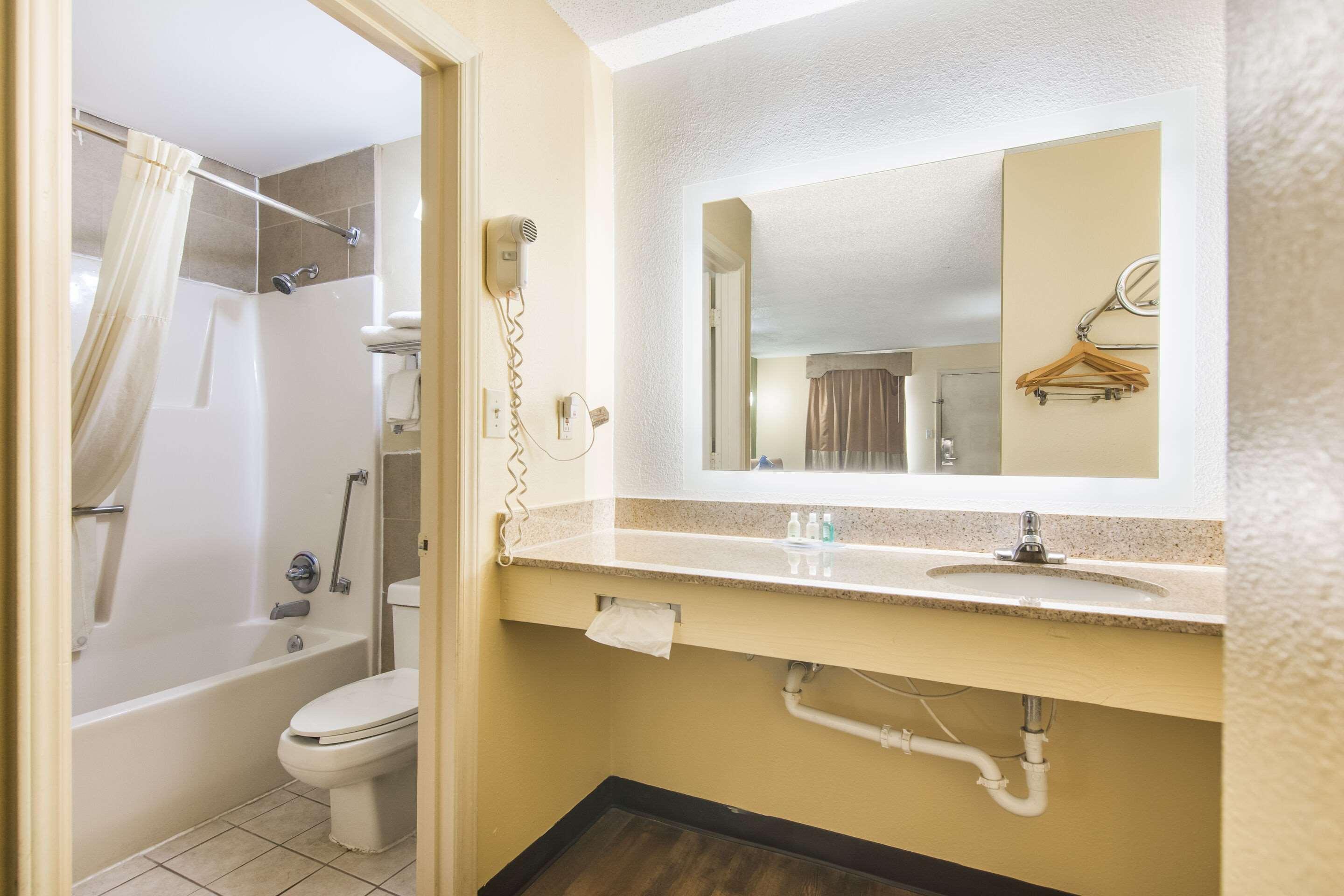 קינגס מאונטיין Quality Inn מראה חיצוני תמונה